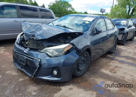 2016 Toyota Corolla S z USA, uszkodzony, nr VIN 5YFBURHE8GP385583